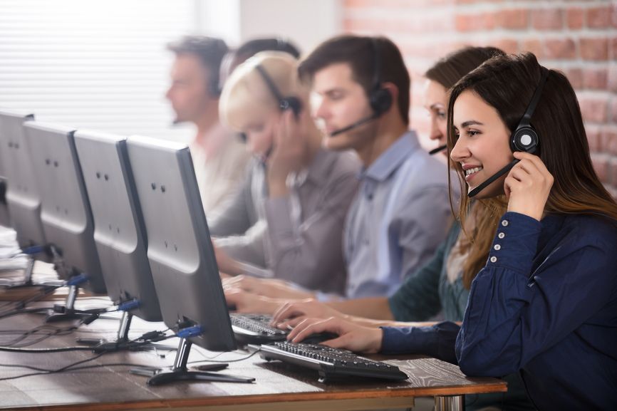 Things to check before hiring inbound call center outsourcing
